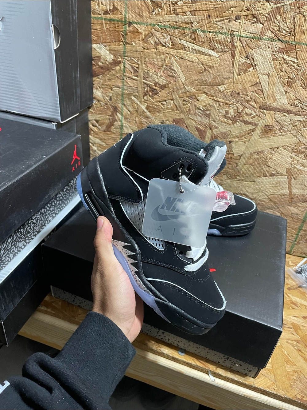 Air Jordan 5 Retro “Black Metallic Reimagined”